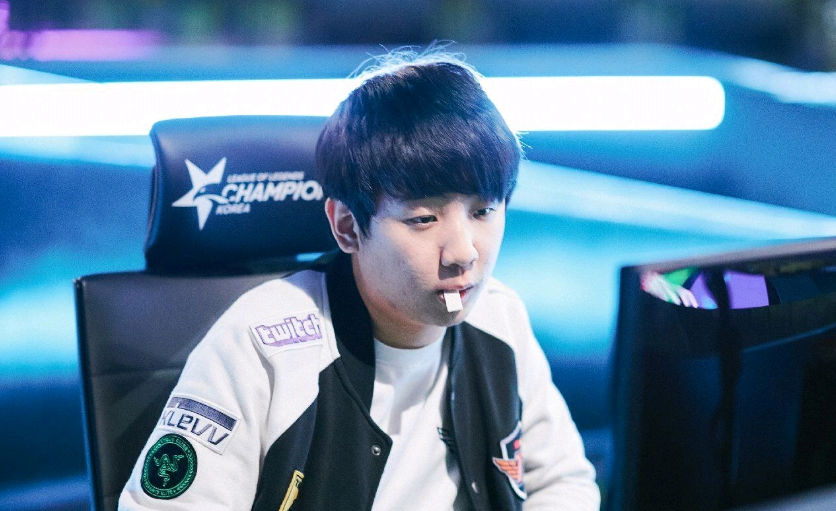 他积极推动 他积极推动